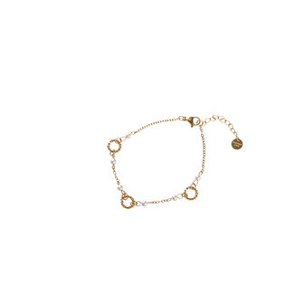 Armband B5283-3 rounds pearls goud - Day&amp;Eve