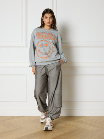 Trui/sweater smiley Jayne grijs - Refined Department